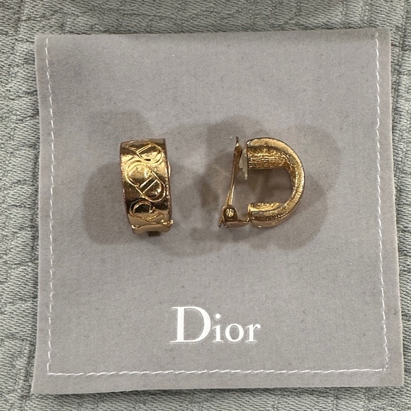 Dior Vintage Gold Logo Embossed Clip On Earrings - Picture 1 of 7